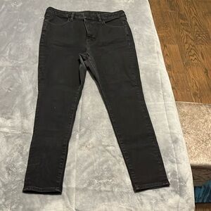 3 for $10 American eagle black skinny jeans